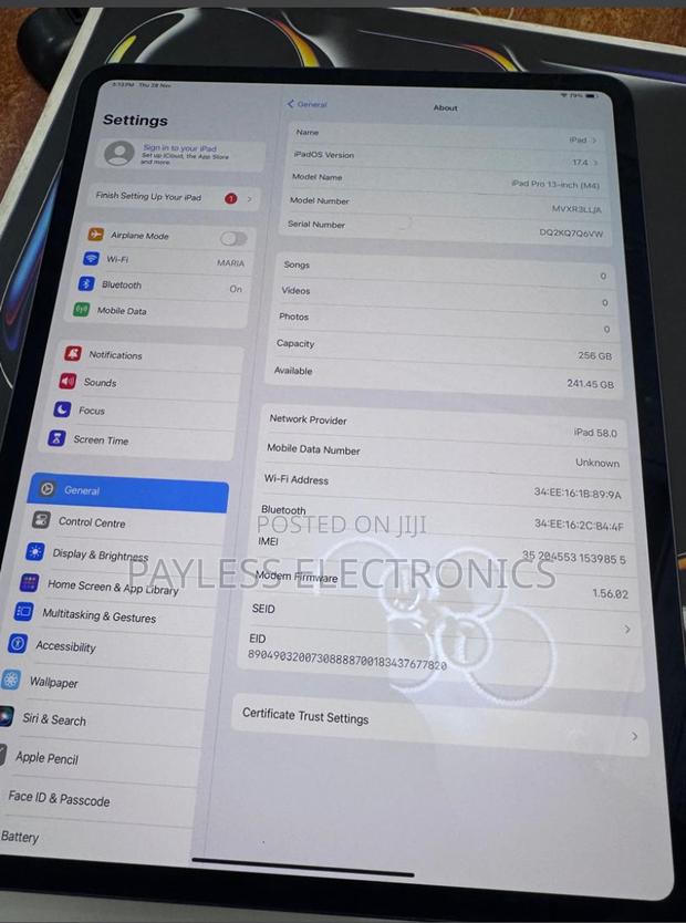 Apple iPad Pro 13 (2024) 256 GB Gray photo 2