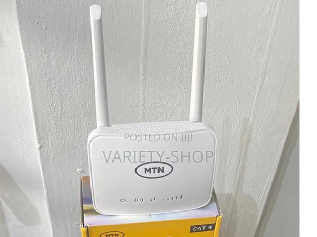 Universal Router + Lan Cable + Power Bank · Photo 2