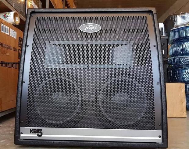 Peavey Kb5 Keyboard Amplifier · Photo 4