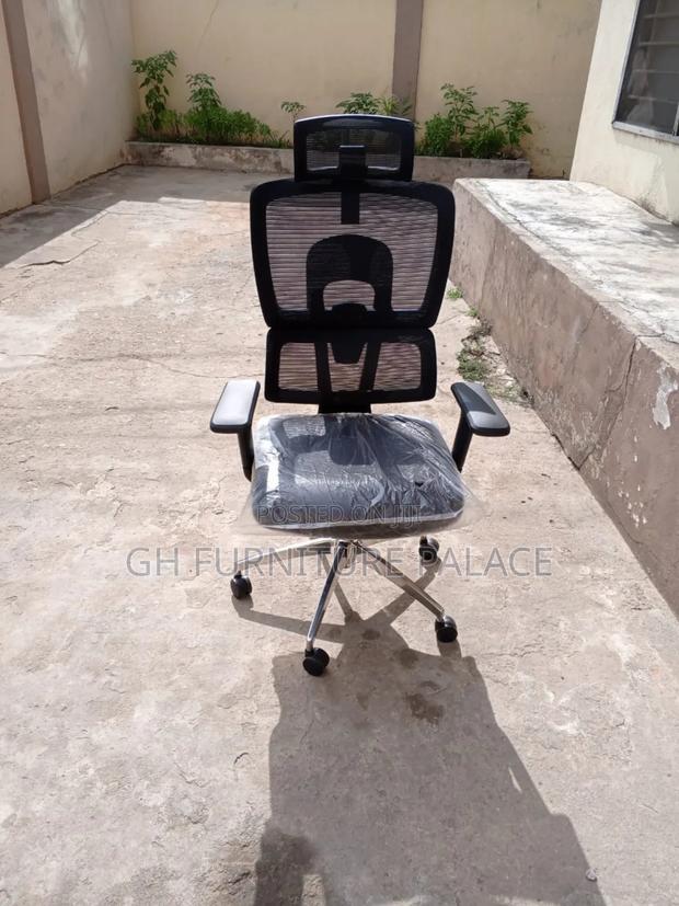 Swevil Chair For Office · Photo 3