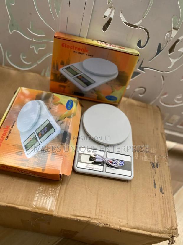 Sleek Digital Kitchen Scale, Measure Every Gram Correctly · Photo 2