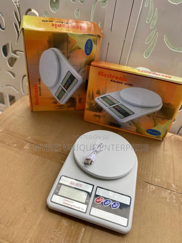 The Ultimate Kitchen Scale for Modern Kitchens · Photo 2