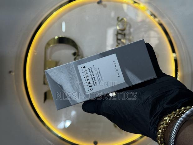 Centella Tone Brightening Capsule Ampoule · Photo 2