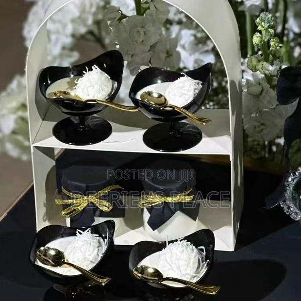 Plastic Ice Cream Cups · Photo 4