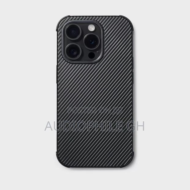 Heyday Apple iPhone 15 Pro, Plus, 14 Plus, 15, 14, 13 Rugged Case · Photo 4