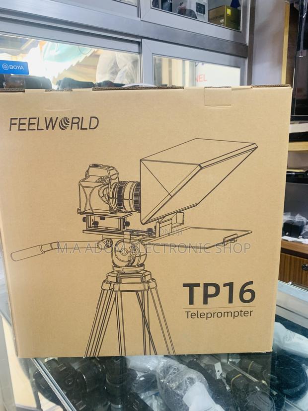 Presentation Feelworld Tp16 Teleprompter · Photo 2