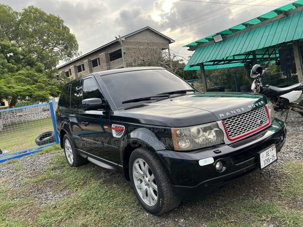 Land Rover Range Rover Sport HSE 4x4 (4.4L 8cyl 6A) 2007 Black photo 10
