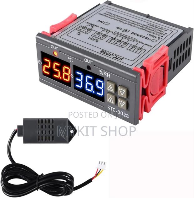 Stc3028 Temperature and Humidity Controller · Photo 3