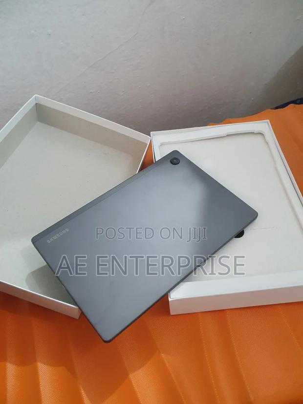 New Samsung Galaxy Tab A8 10.5 2021 32 GB Gray photo 2