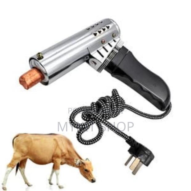 Electric Dehorner · Photo 2