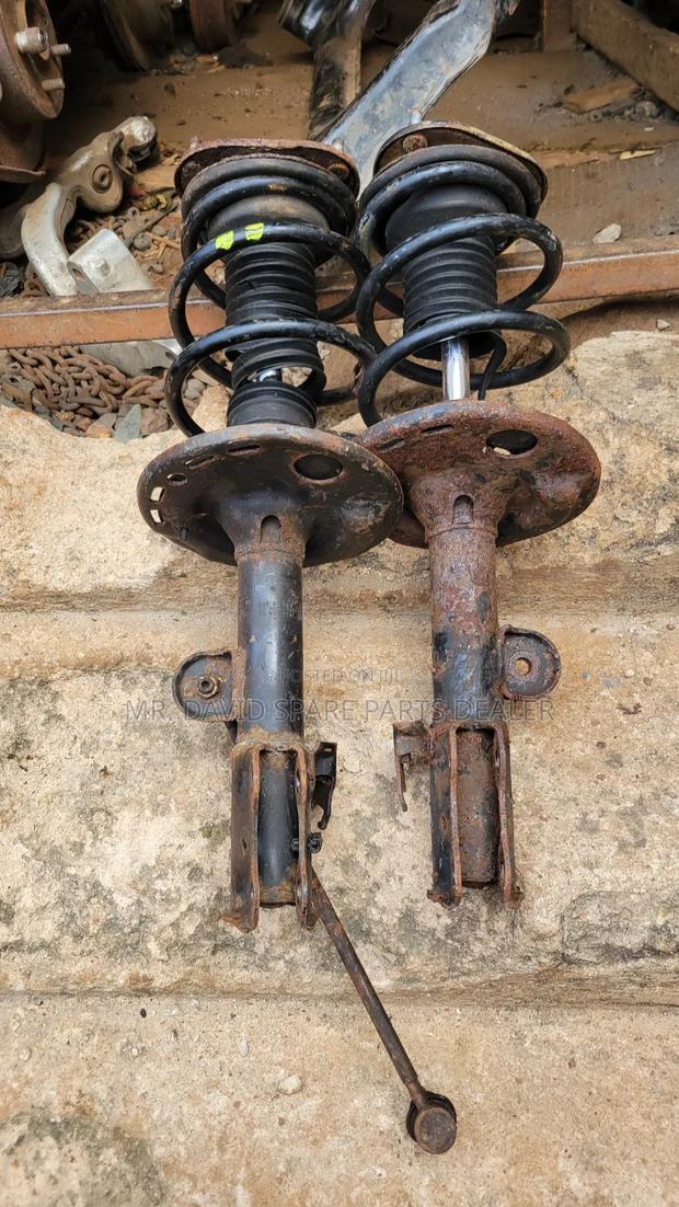 Rav4 Toyota Front Shocks photo 2