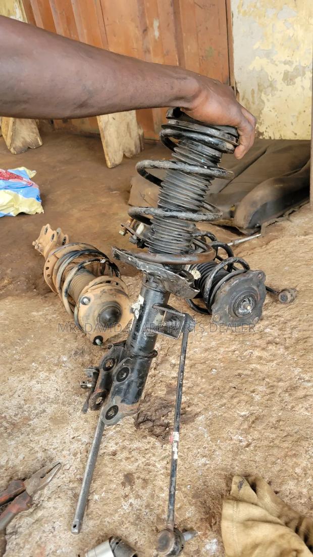 Sonata 2015 Front Shocks photo 3