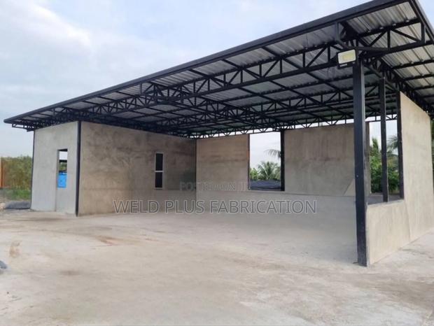 Warehouse Erection · Photo 2