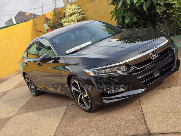 Honda Accord Sport 2018 Black photo 2