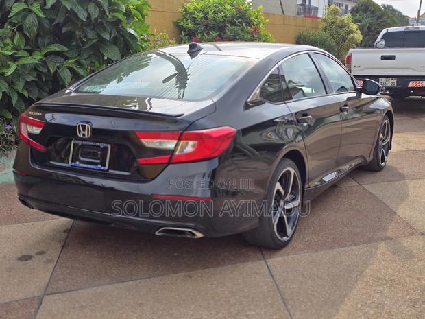 Honda Accord Sport 2018 Black photo 5
