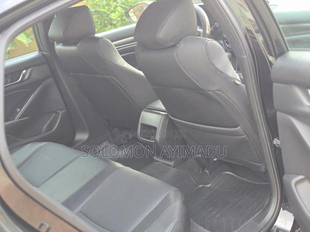 Honda Accord Sport 2018 Black photo 7