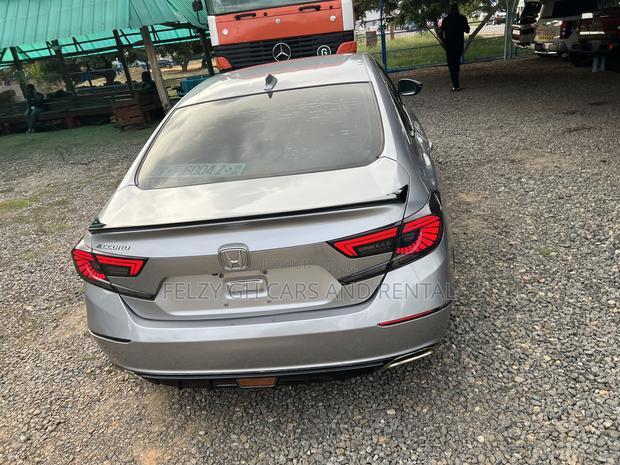 Honda Accord EX-L 2018 Silver photo 4