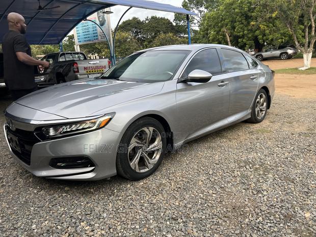 Honda Accord EX-L 2018 Silver photo 14