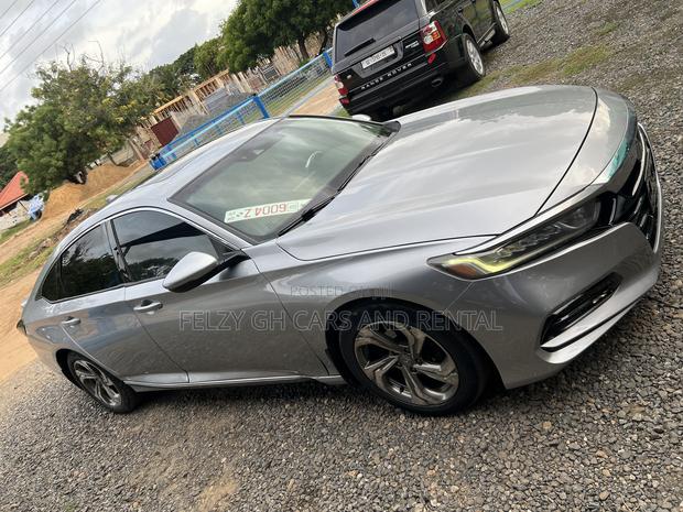 Honda Accord EX-L 2018 Silver photo 11