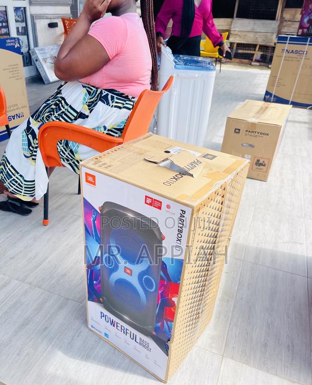 Awesome JBL Party Box 110 Portable Speaker(Black) · Photo 2