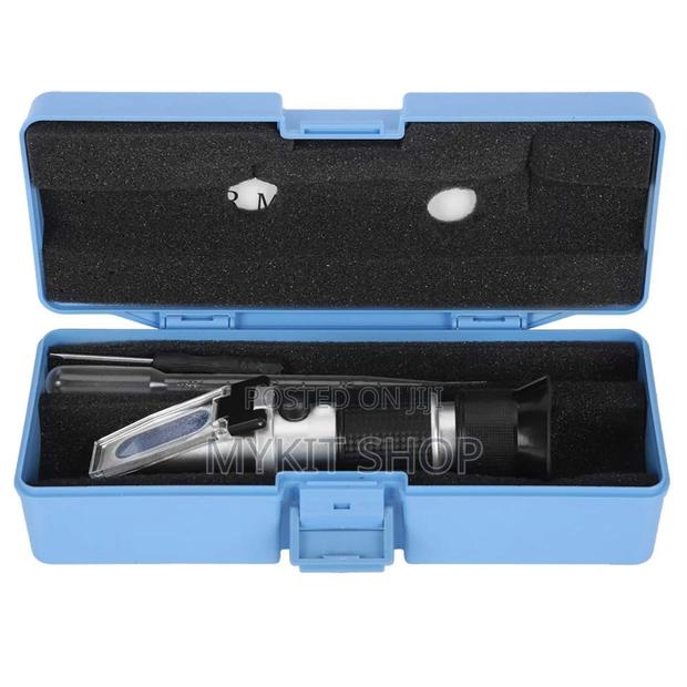 Refractometer · Photo 2