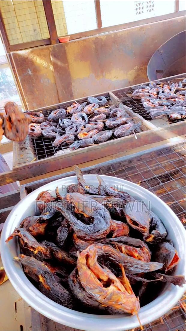 Smoked Catfish for Sale Both for Export Local Market photo 3