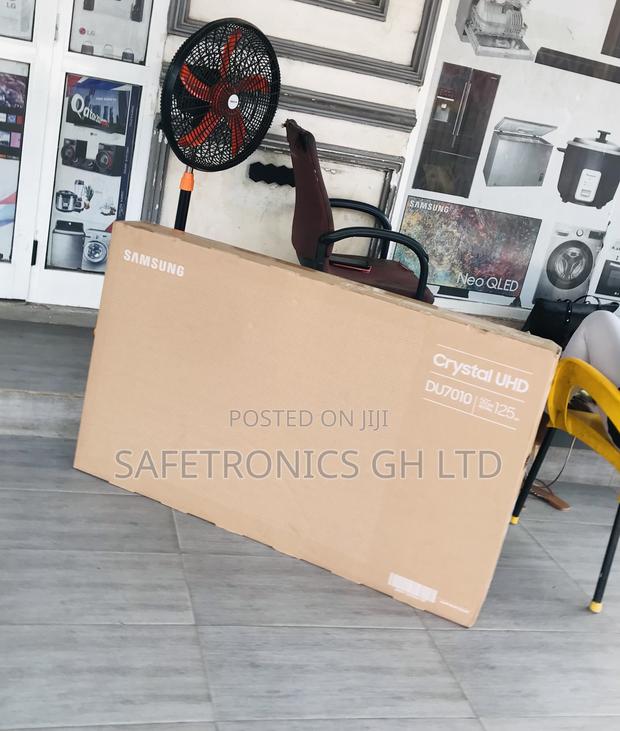 Genuine Smart Led 55 Inch Samsung Du80 Tv · Photo 3