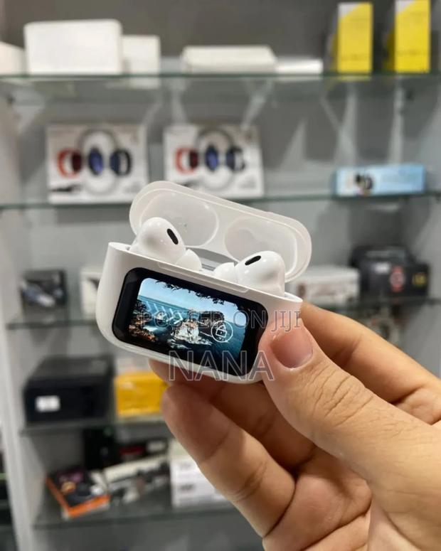 Airpod Pro With Screen · Photo 3