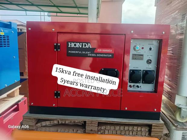 Gold Filed Perkins 18kva Diesel Generator 18kva Diesel · Photo 2
