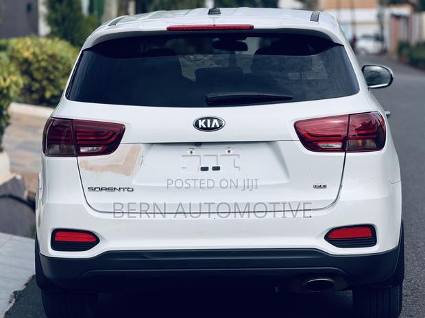 Kia Sorento 2.4L LX AWD 2020 White