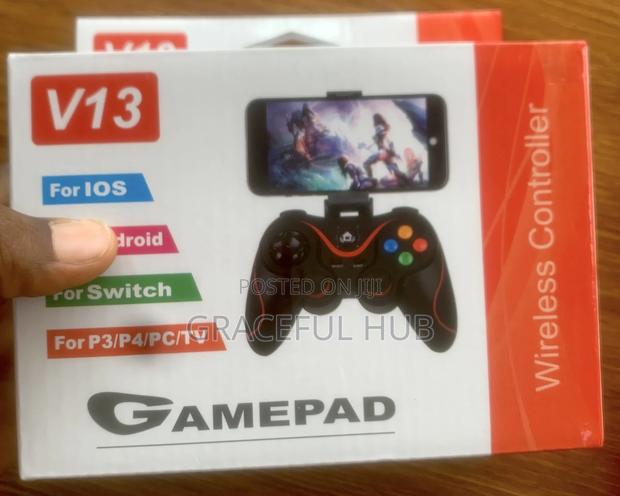V13 Gamepad · Photo 4