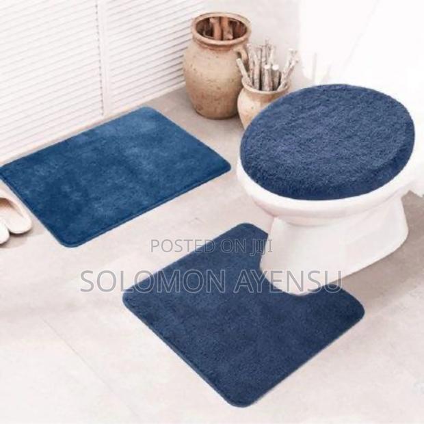 Quality 3 Pieces Bathroom Rug Set · Photo 2