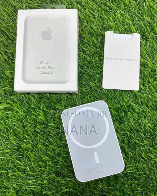 Magsafe Powerbank. Wireless.,* · Photo 3