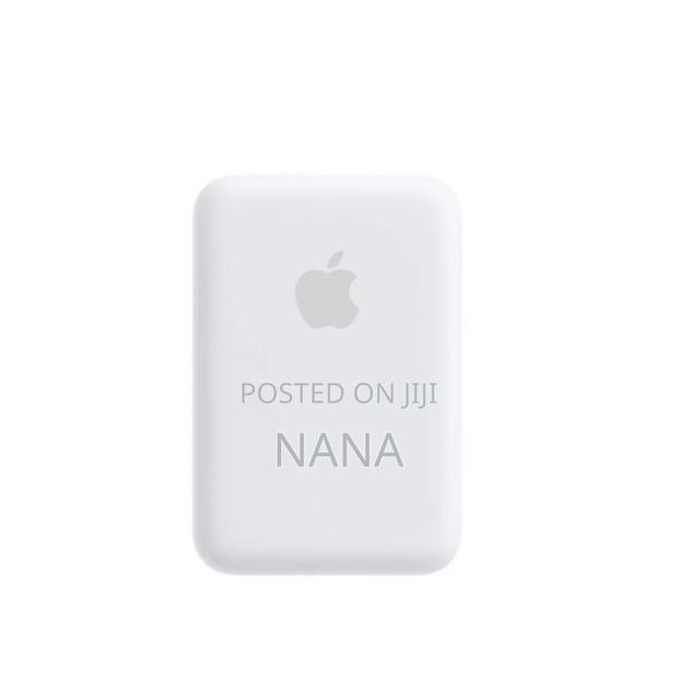 Magsafe Powerbank. Wireless.,* · Photo 4