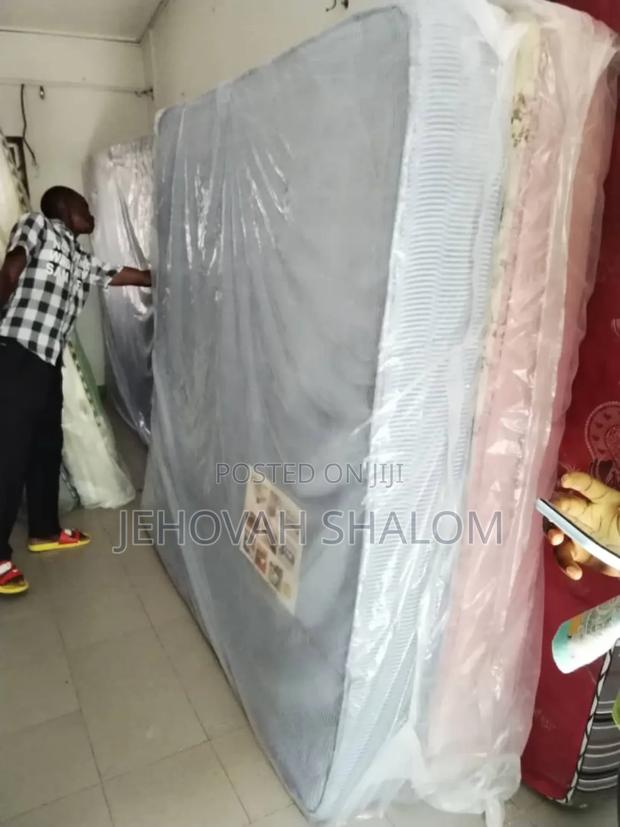 King Size Orthopedic Mattress · Photo 2