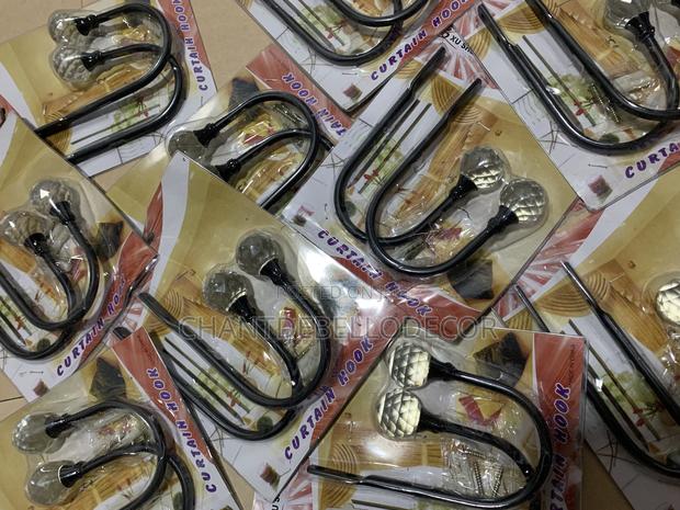 Newest Luxury Crystal Curtain Tieback Hooks 130ghc a Pair photo 3