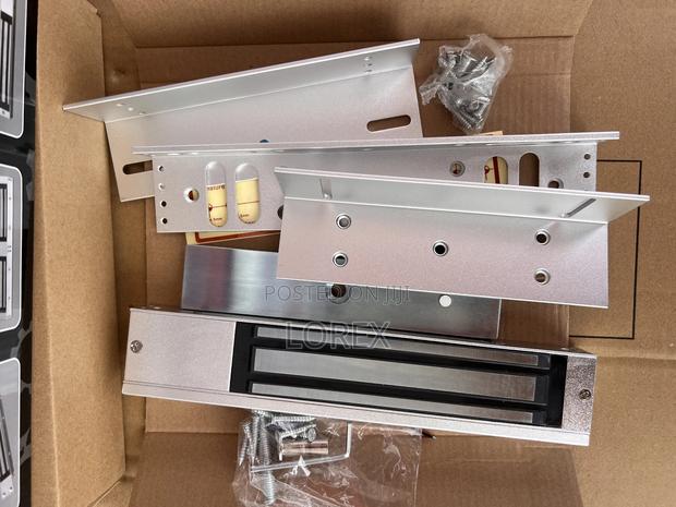 Magnetic Lock 280kg With Bracket · Photo 3