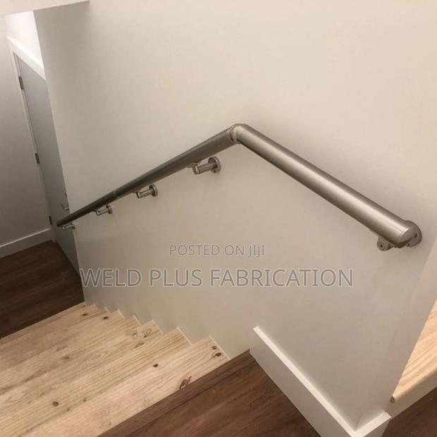 Metal Hand Rails · Photo 4