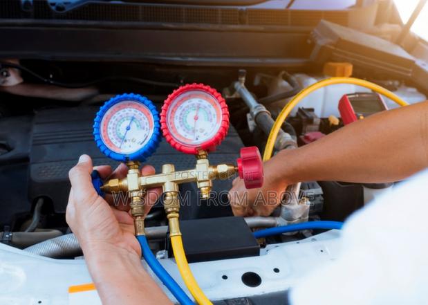 Professional Car Air Conditioning Servicce · Photo 2