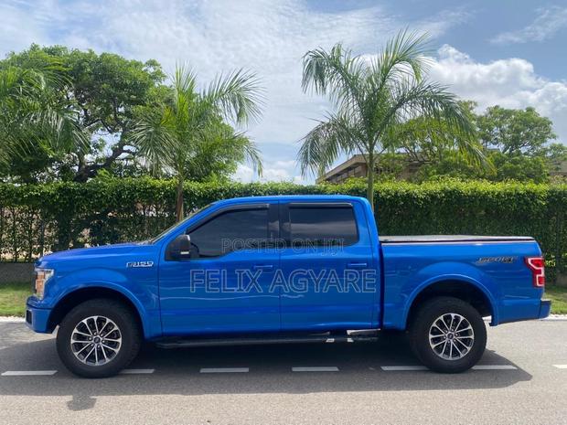Ford F-150 2020 Blue