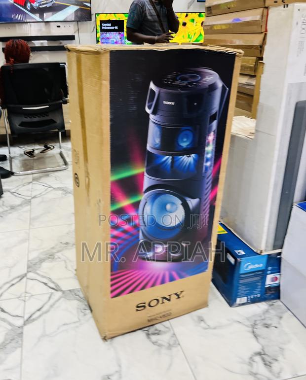 Well Built Sony MHC-V83d Portable Bluetooth Speaker(Black) · Photo 2