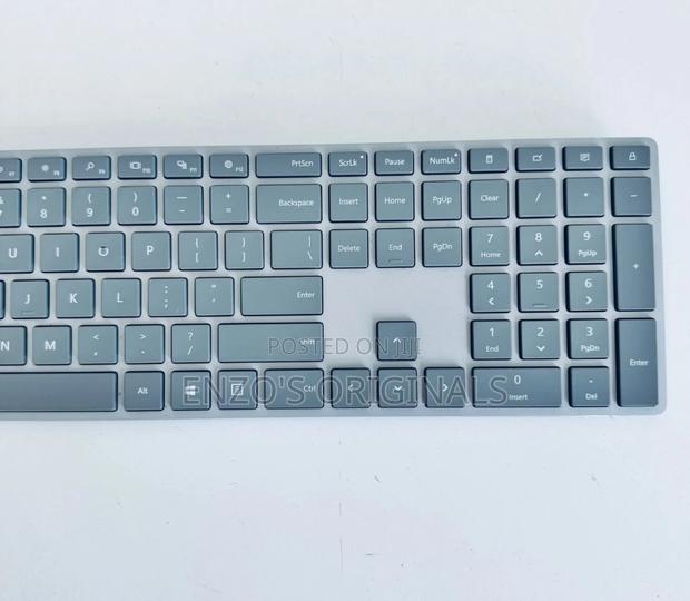 Microsoft Bluetooth Keyboard Full-size Wireless photo 2