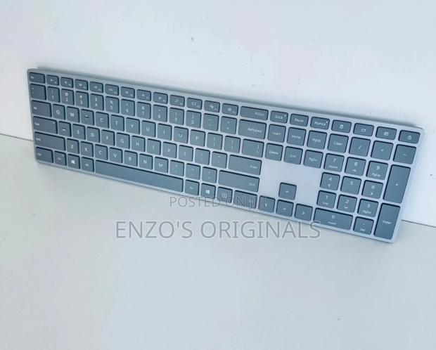 Microsoft Bluetooth Keyboard Full-size Wireless photo 4