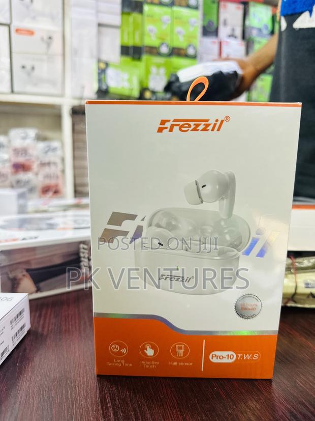 Frezzil Pro-10 Earbuds · Photo 4