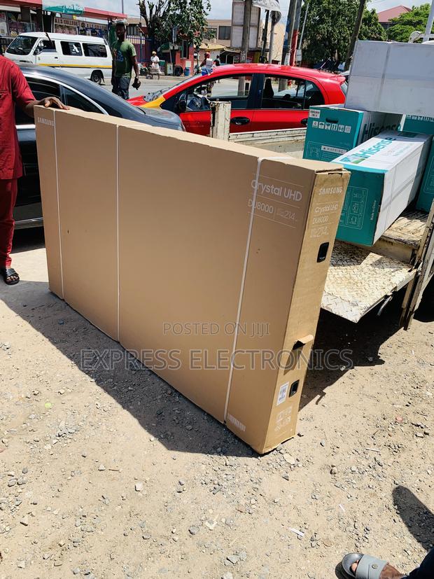 85du7000 Uhd Smart Samsung · Photo 4