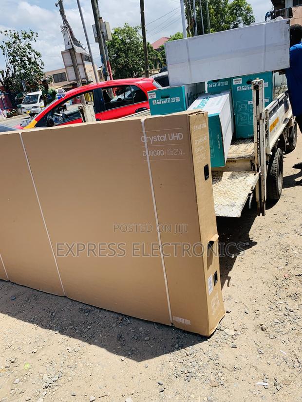 Ultra Modern Slim Uhd Smart Samsung 85du7000 · Photo 3