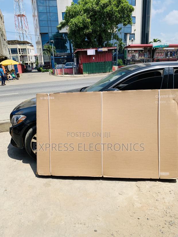 Samsung Uhd Smart 85du8000 · Photo 4
