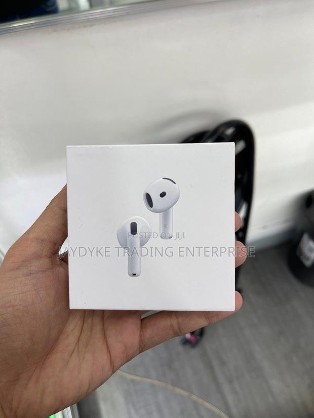 Apple Airpods 4 (4th Generation) · Photo 3