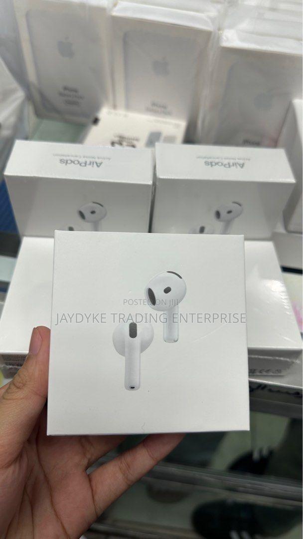 Apple Airpods 4 (4th Generation) · Photo 4
