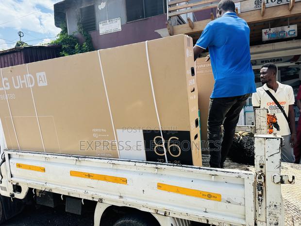 Very Cool Price Uhd Smart 86”Ur80006 · Photo 3
